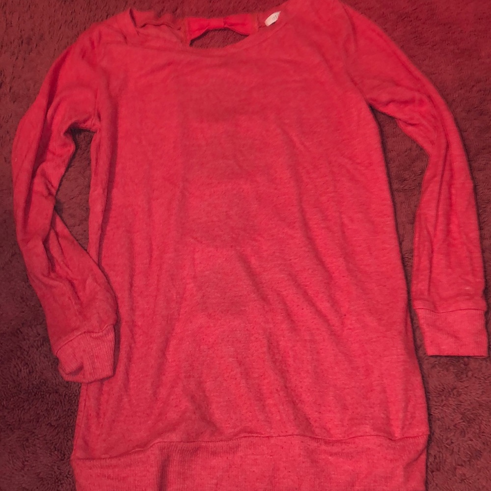 Bow Back Top